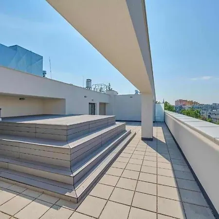 New, Stylish And Fully Equipped Near The Center Apartment Wroclaw