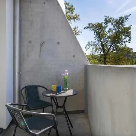 New, Stylish And Fully Equipped Near The Center Apartmán Vratislav